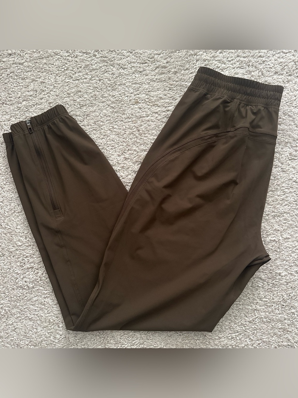 NWOT lululemon walnut crunch Pacebreaker joggers
